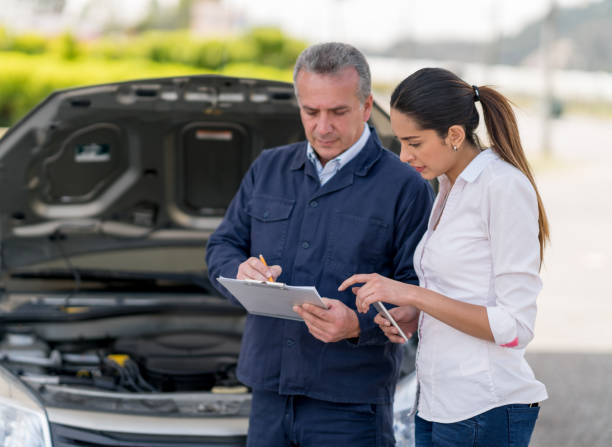 Auto insurance office in South Tucson